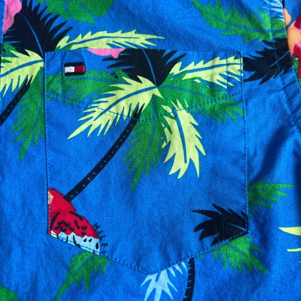 Tommy Hilfiger Boys Short Sleeve Button Down Shirt Tropical Parrot Print - Picture 4 of 7